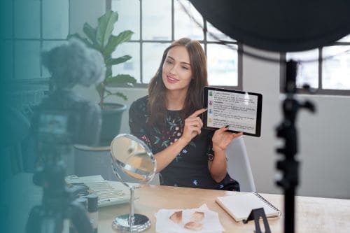 Comment les marques premium communiquent-elles pour captiver leur audience ?​